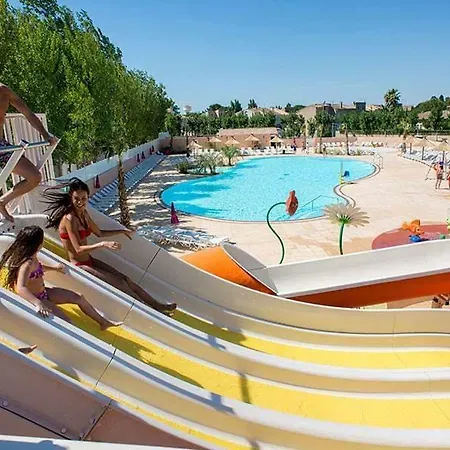 Campeggio Camping Les Sables Du Midi
